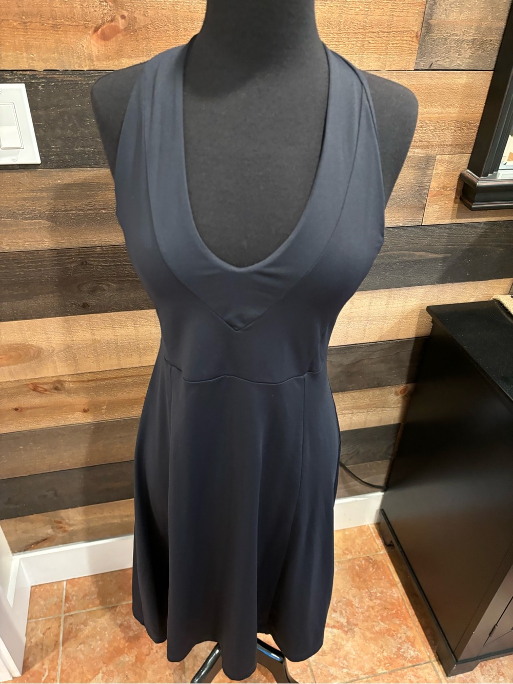 Patagonia Halter Midi Dress Black Athletic Activewear Gorpcore Stretchy Womens M - Picture 9 of 14